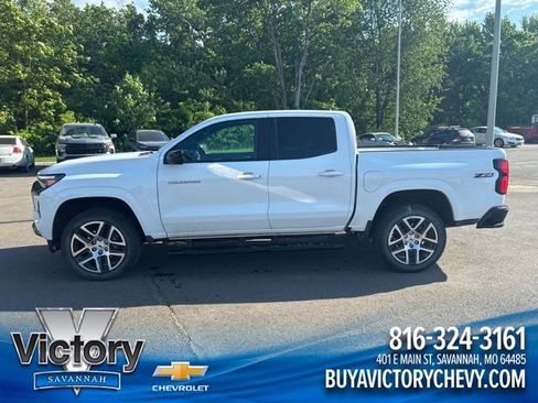Used 2023 Chevrolet Colorado Z71 w/ Z71 Convenience Package 2 AWD/4WD image 1