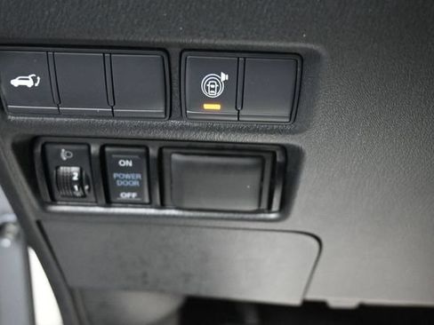 Used 2018 Nissan Armada SL w/ Premium Package RWD image 27