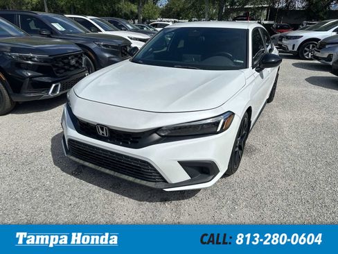 Used 2023 Honda Civic Sport image 1
