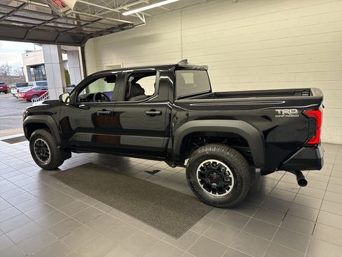 New 2026 Toyota Tacoma TRD Off-Road image 5