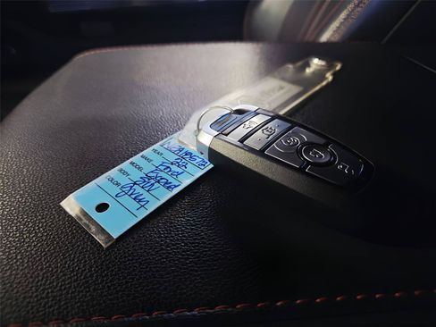 Used 2022 Ford Expedition Max Limited AWD/4WD image 59