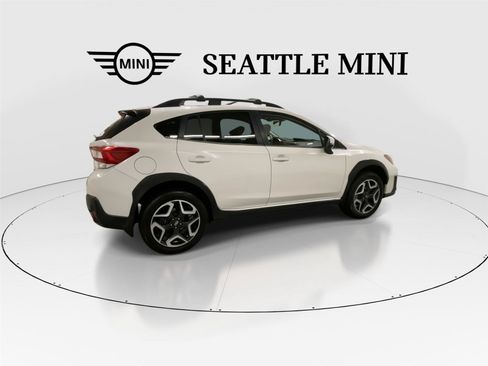 Used 2019 Subaru Crosstrek 2.0i Limited w/ Moonroof Package w/Navigation AWD/4WD image 12