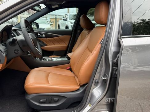 Used 2023 INFINITI Q50 Sensory RWD image 12