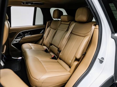 Used 2023 Land Rover Range Rover SE AWD/4WD image 77