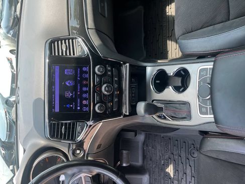 Used 2020 Jeep Grand Cherokee Trailhawk AWD/4WD image 26
