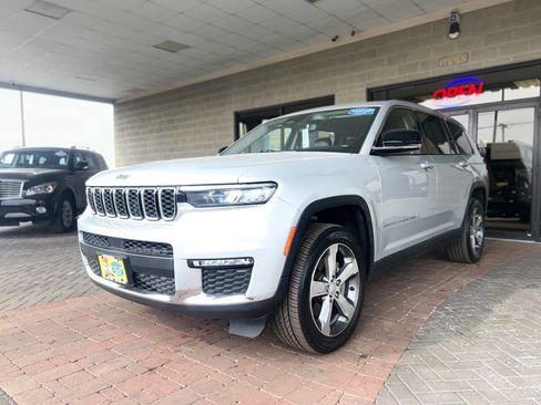 Used 2021 Jeep Grand Cherokee L Limited image 17