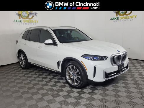 Certified 2024 BMW X5 xDrive50e AWD/4WD image 1