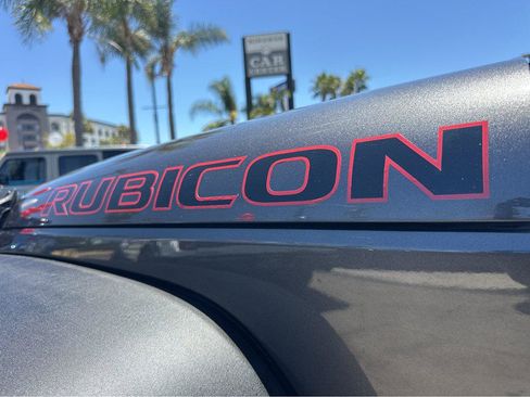 Used 2016 Jeep Wrangler Rubicon AWD/4WD image 42