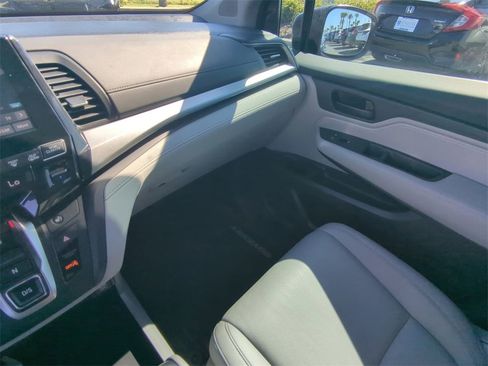 Used 2024 Honda Odyssey EX-L image 16