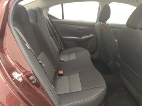 Used 2025 Nissan Sentra SV FWD image 19