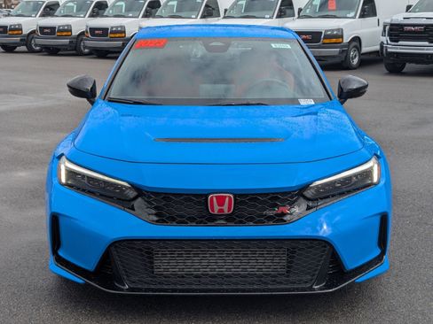 Used 2023 Honda Civic Type R image 8