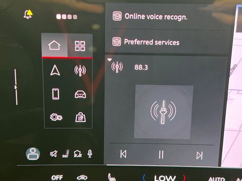 New 2025 Audi Q5 Premium Plus image 17