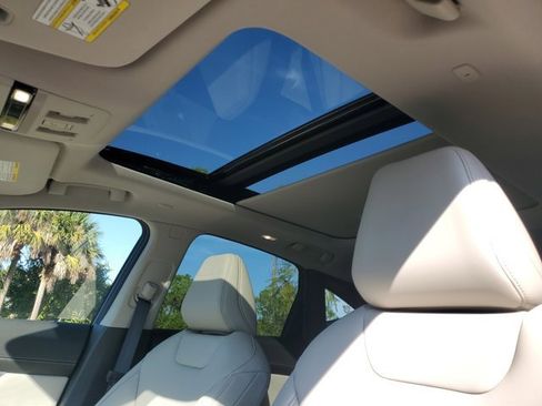 Certified 2025 Nissan Murano SL image 28