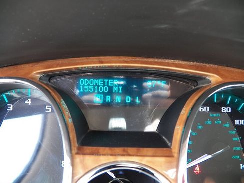 Used 2011 Buick Enclave CXL w/ Trailering Provision Package FWD image 21