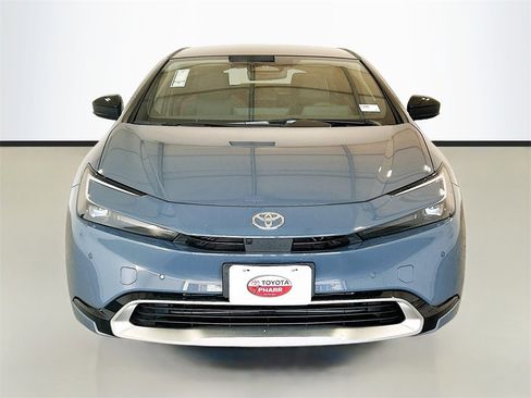 New 2026 Toyota Prius Plug-In Hybrid image 2
