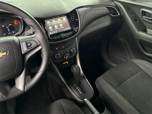 Used 2018 Chevrolet Trax LS w/ LPO, Protection Package image 16