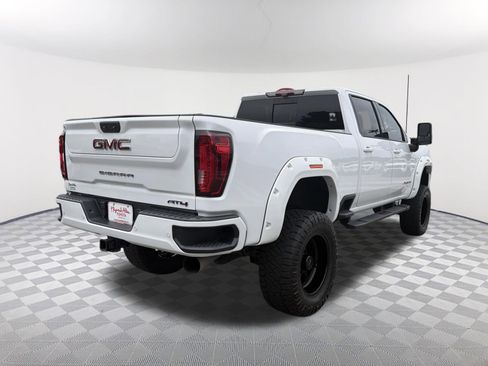 Used 2020 GMC Sierra 2500 AT4 w/ AT4 Premium Package AWD/4WD image 16