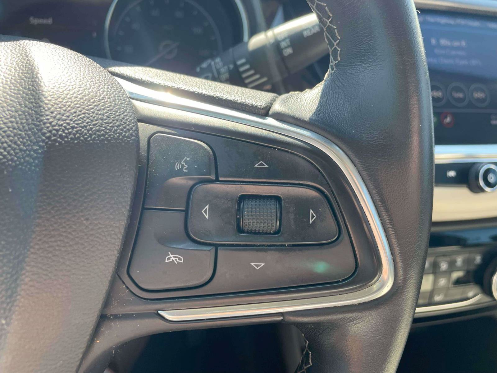 Used 2021 Buick Encore GX Select FWD image 19