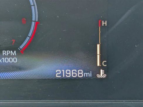 Used 2024 Chevrolet TrailBlazer LT w/ LT Cold Weather Package image 10