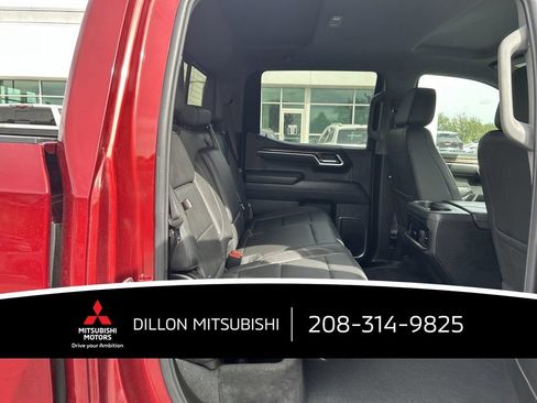 Used 2025 Chevrolet Silverado 1500 RST w/ Convenience Package II AWD/4WD image 5