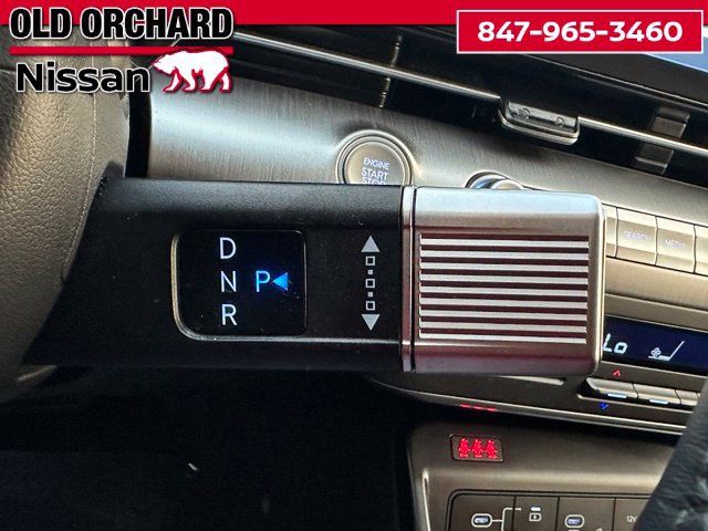 Used 2024 Hyundai Kona Limited AWD/4WD image 19