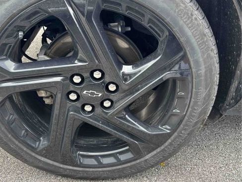 Used 2024 Chevrolet Equinox EV RS FWD image 14