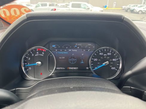 Used 2017 Ford F250 Platinum w/ Platinum Ultimate Package image 17