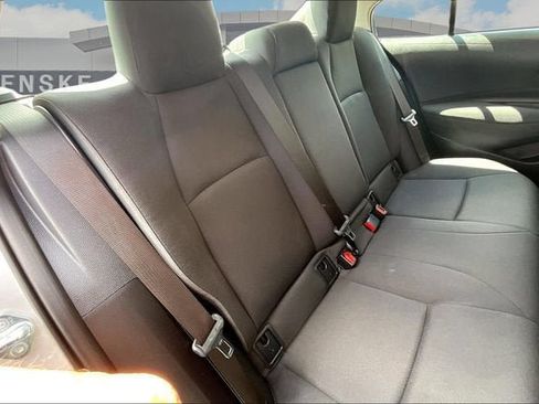 Used 2026 Toyota Corolla LE FWD image 27