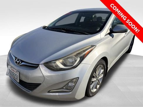 Used 2015 Hyundai Elantra SE w/ Option Group 02 FWD image 1