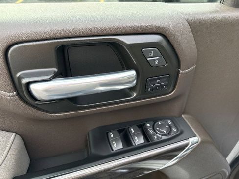 Certified 2023 Chevrolet Silverado 3500 LTZ w/ LTZ Convenience Package image 15