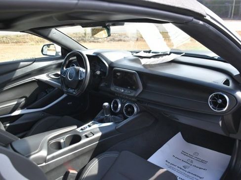 Used 2023 Chevrolet Camaro LT w/ RS Package image 9