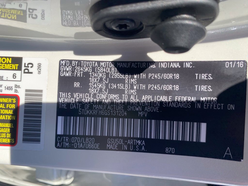Used 2016 Toyota Highlander XLE FWD image 18