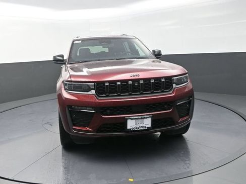 New 2026 Jeep Grand Cherokee L Limited AWD/4WD image 4
