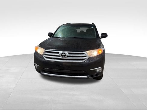 Used 2013 Toyota Highlander SE image 12