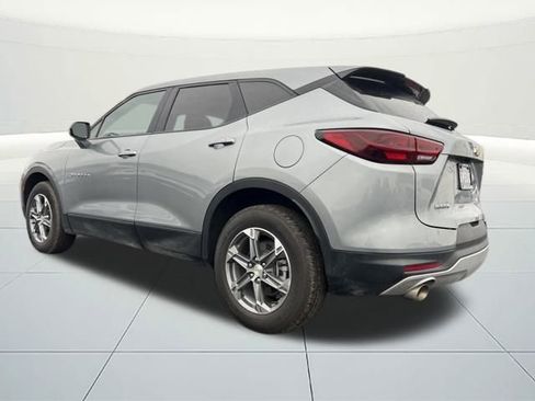 Used 2023 Chevrolet Blazer LT w/ Driver Confidence Package image 3