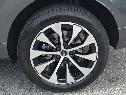 New 2026 Audi Q3 quattro 2.0T AWD/4WD image 34