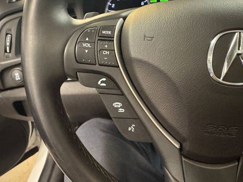 Certified 2020 Acura ILX w/ Premium Package image 21