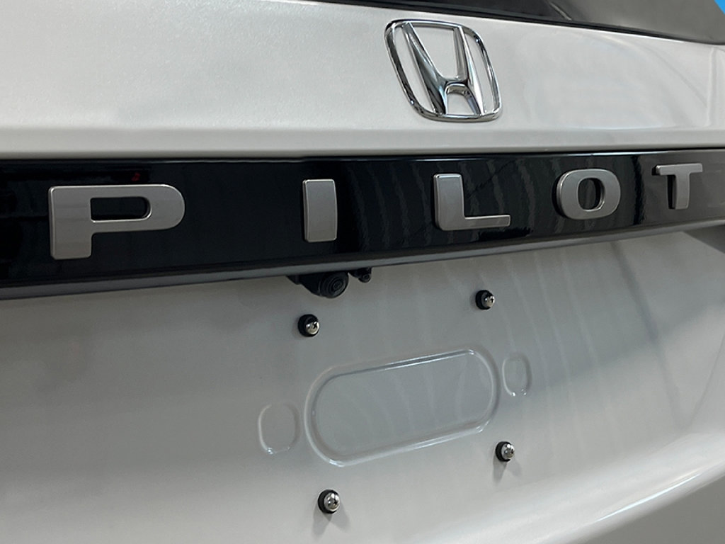 New 2026 Honda Pilot Elite image 7