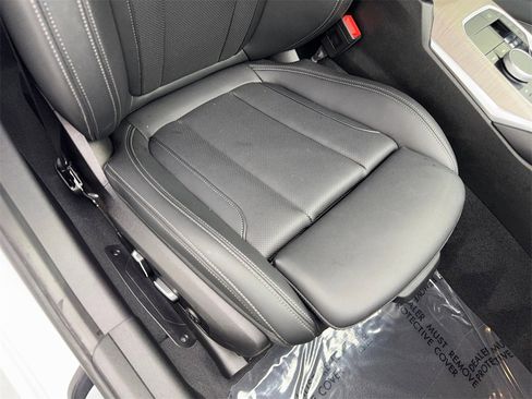 Used 2025 BMW 330i Sedan image 46