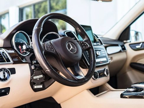 Used 2018 Mercedes-Benz GLE 350 4MATIC image 29