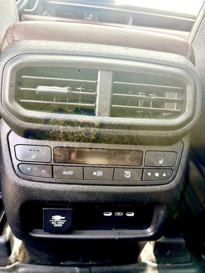 Used 2024 Honda Pilot Elite image 27