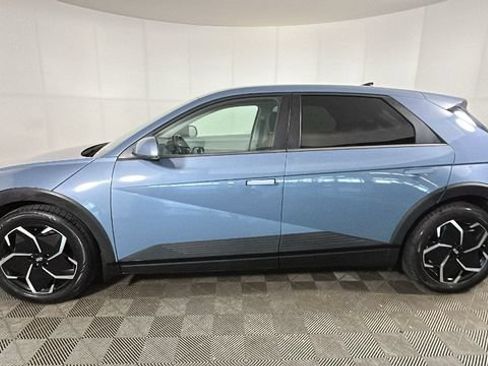 Used 2024 Hyundai Ioniq 5 SE RWD image 5
