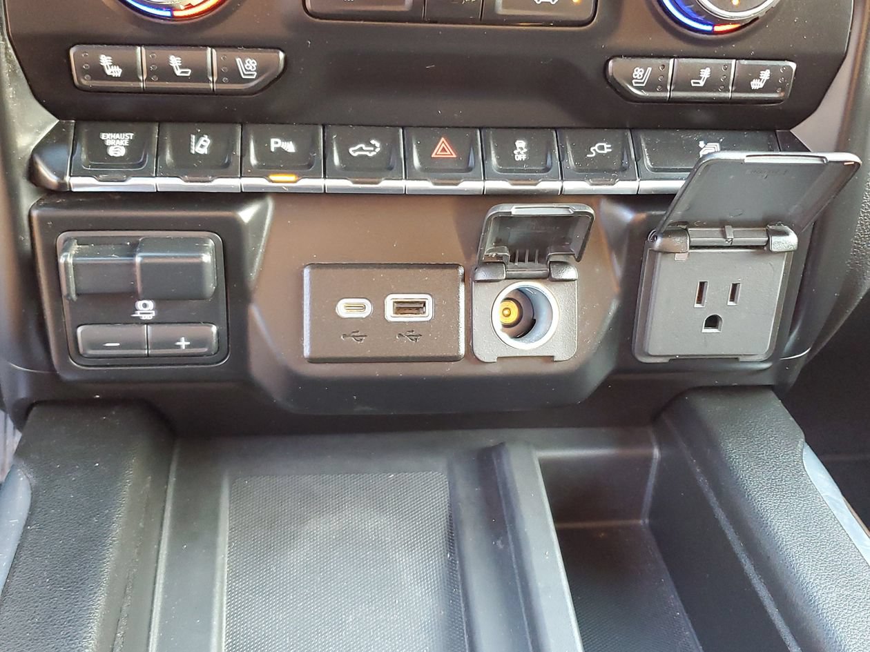 Used 2021 Chevrolet Silverado 3500 High Country w/ Technology Package AWD/4WD image 25
