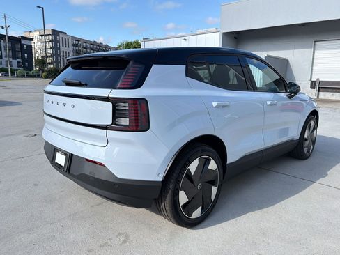 New 2026 Volvo EX30 Ultra w/ Climate Package AWD/4WD image 9