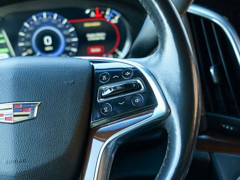 Used 2020 Cadillac Escalade ESV Luxury image 45