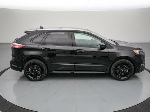 Certified 2023 Ford Edge ST w/ Equipment Group 401A AWD/4WD image 3