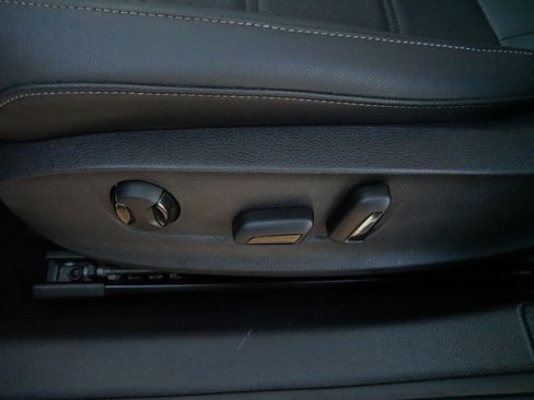 Used 2020 Volkswagen Passat 2.0T SE w/ Sunroof Package image 20