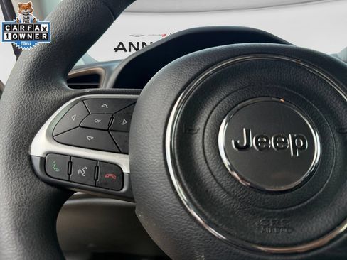 Used 2023 Jeep Renegade Latitude AWD/4WD image 25