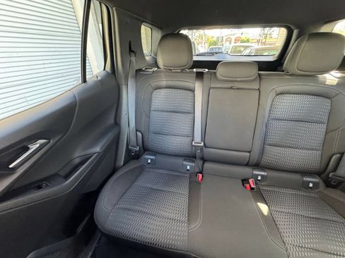Used 2025 Chevrolet Equinox LT AWD/4WD image 35