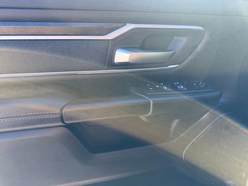 Used 2021 RAM 1500 Big Horn image 10